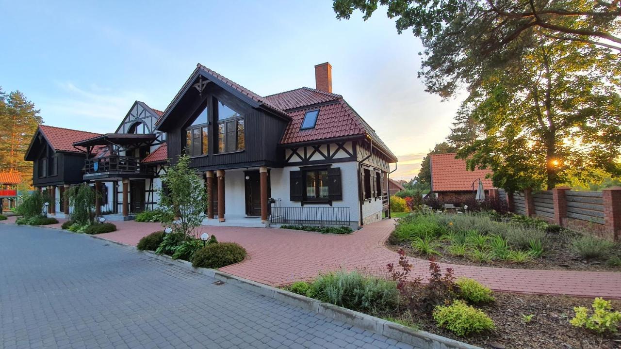 Ferienwohnung Dwor U Papuga Ruciane-Nida Exterior foto
