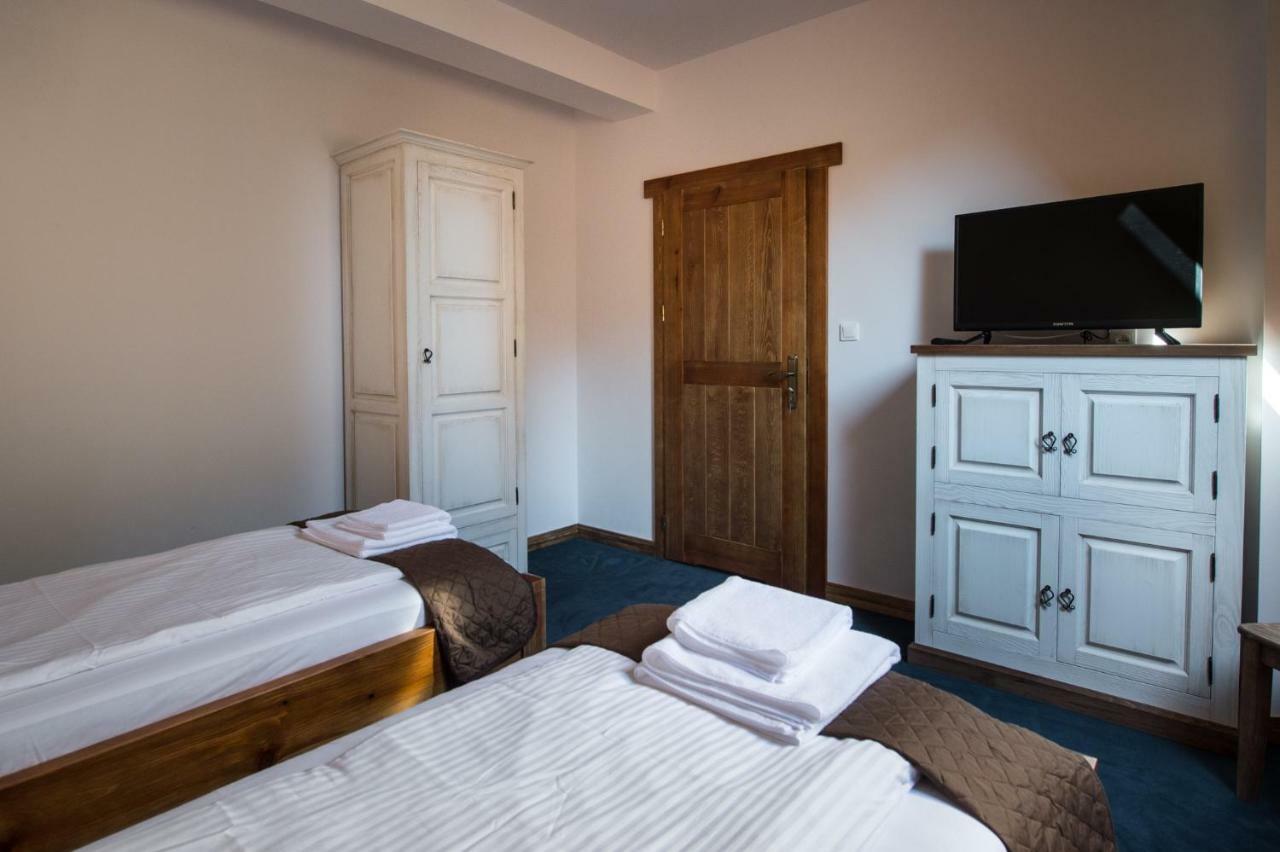 Ferienwohnung Dwor U Papuga Ruciane-Nida Exterior foto