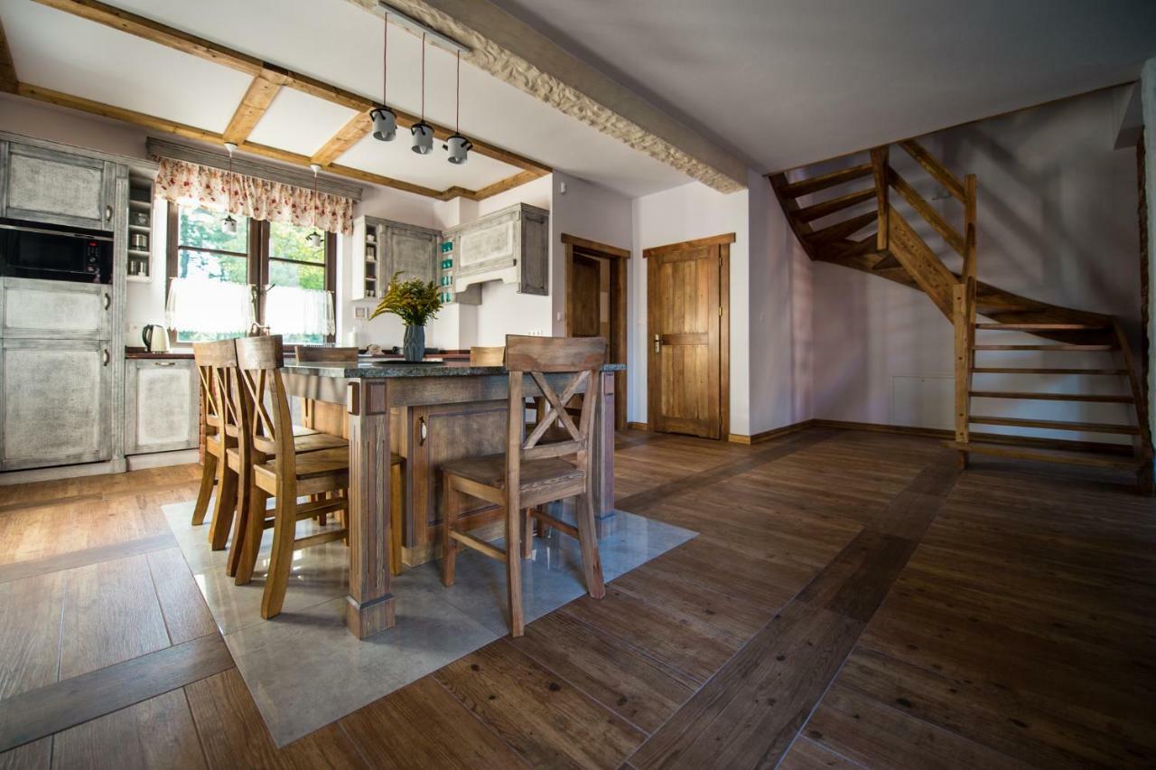 Ferienwohnung Dwor U Papuga Ruciane-Nida Exterior foto