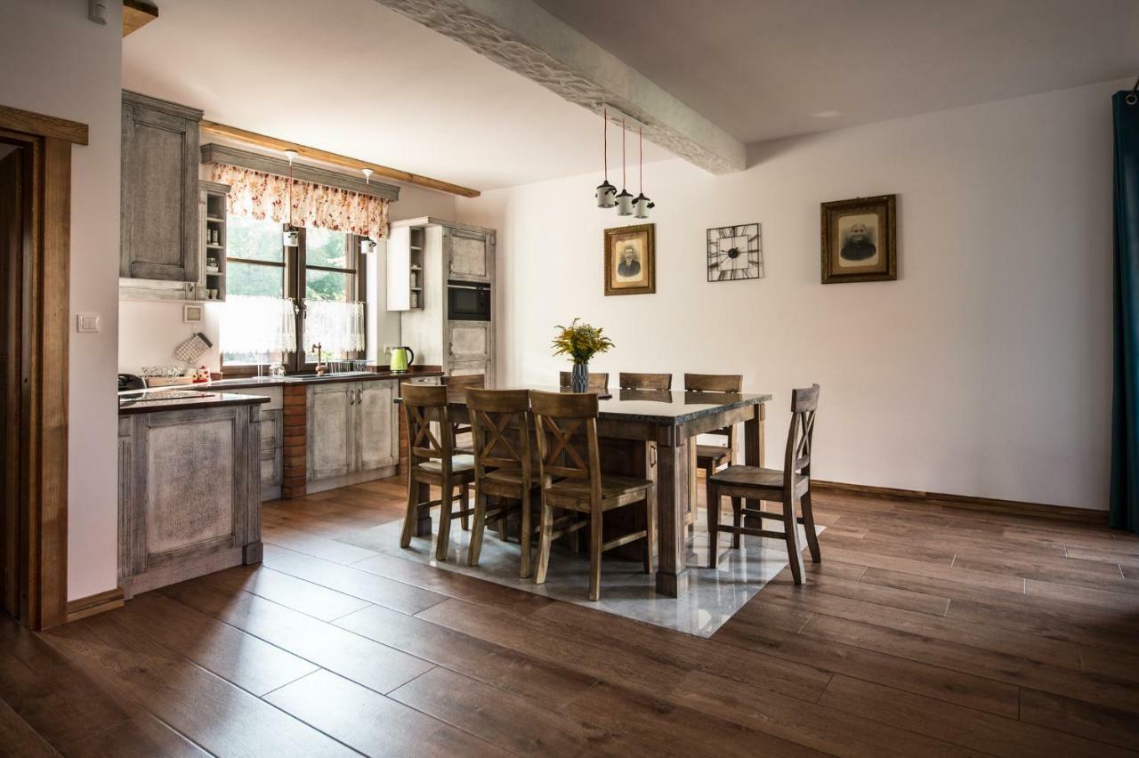 Ferienwohnung Dwor U Papuga Ruciane-Nida Exterior foto